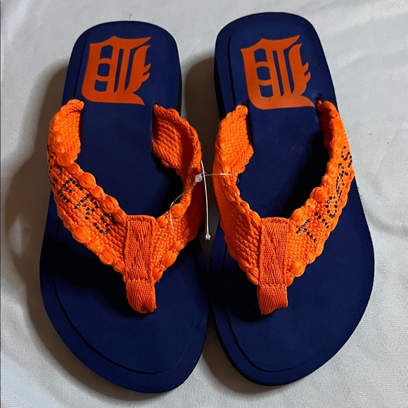 NWT Detroit Tigers Flip Flops - Picture 1 of 7